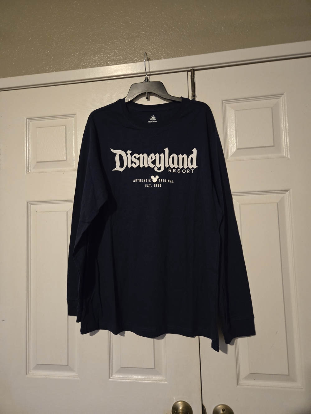 Disneyland Resort Long-Sleeve Tee in Navy with White Logo NWT